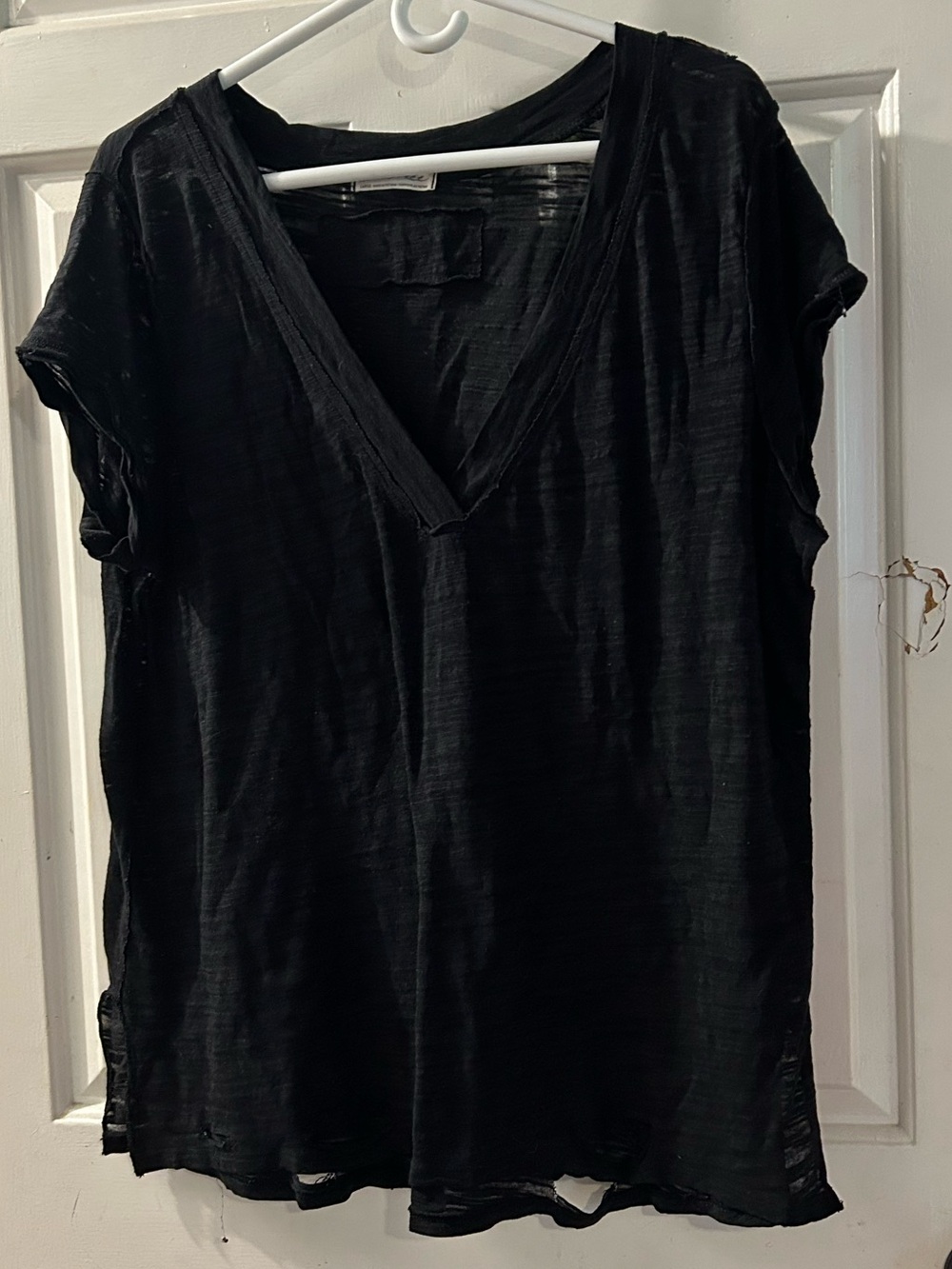 Free People Black V-Neck Short Sleeve Tee